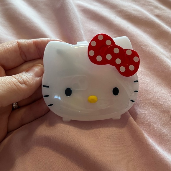 Rare Sanrio Hello Kitty Sewing Kit. Brand New. - Picture 1 of 3